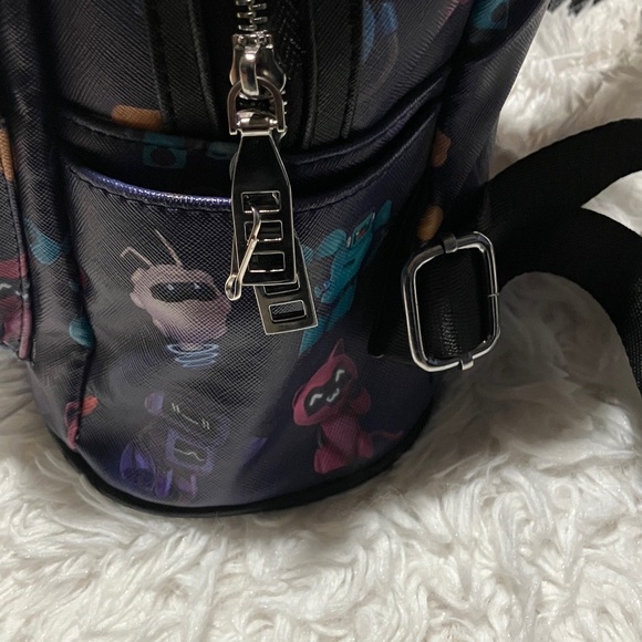 Colorful Patterned Men's Backpack - Picture 4 of 10